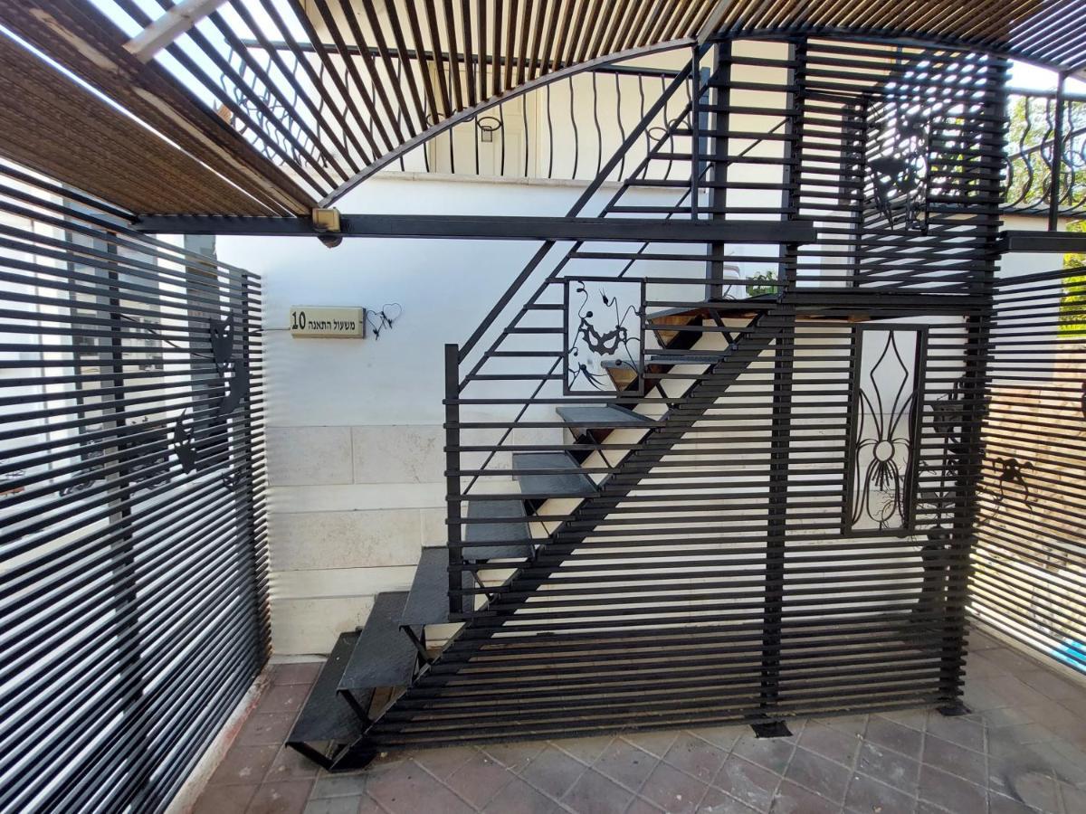 Yelena Vacation Apartment Eilat Bagian luar foto